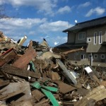 伊藤多喜雄とその仲間が，東日本大震災からの復興のため，被災地へ緊急物資を届けに行ってまいりました。今回は被災地訪問の第1回目です。